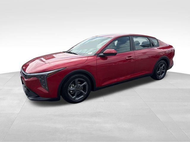 2025 Kia K4 LXS AT's photo