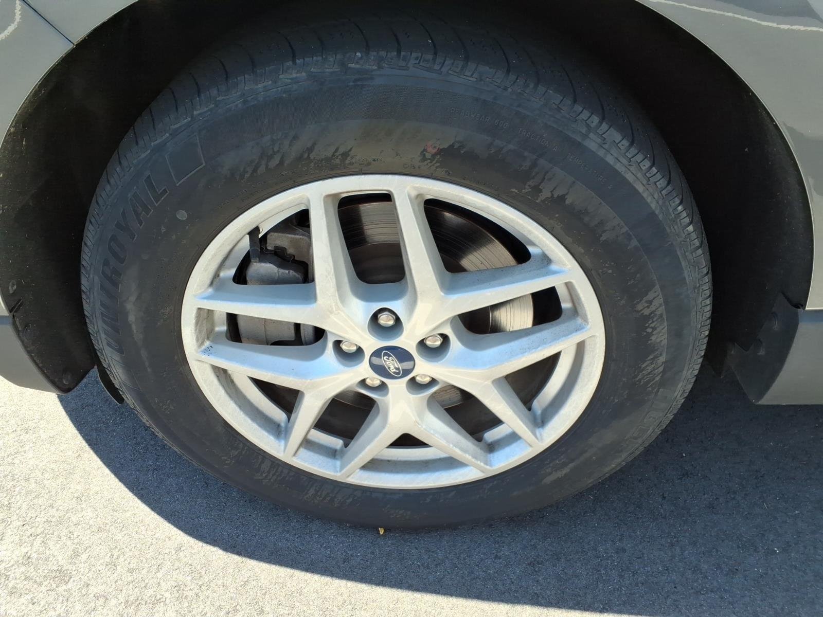Used 2021 Carbonized Gray Metallic Ford SEL image 7