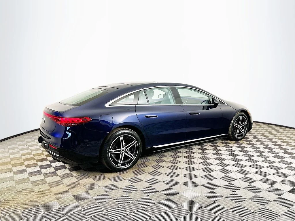 Used 2023 Blue Mercedes-Benz 450 image 6