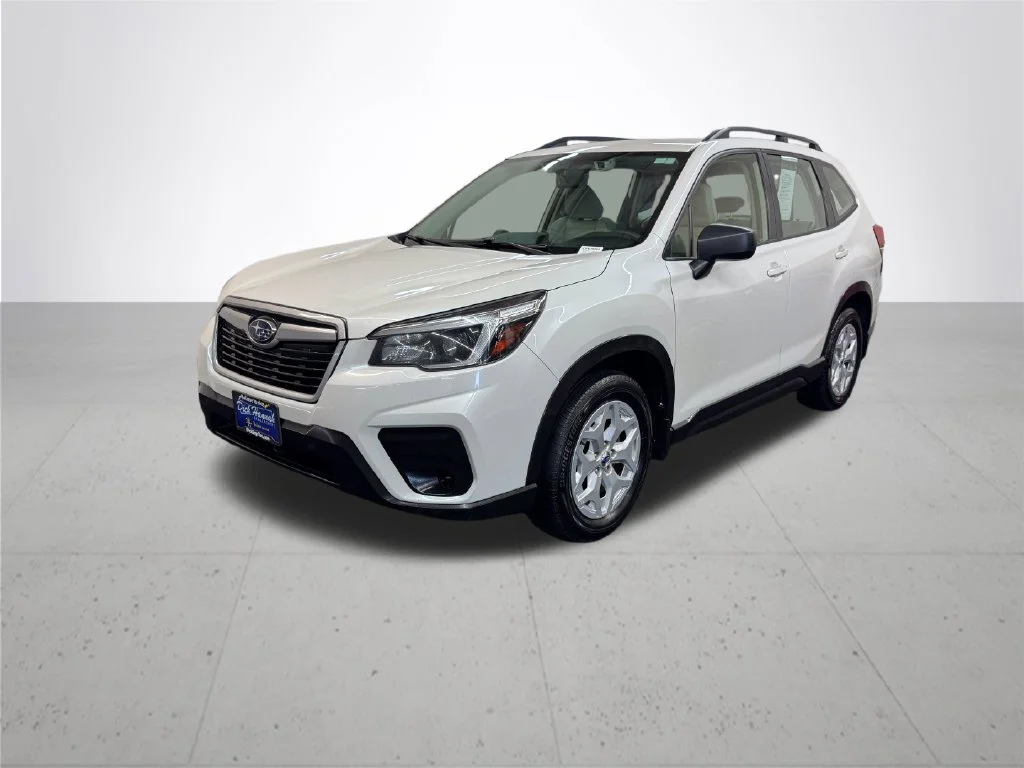 Used 2021 White Subaru Base image 2