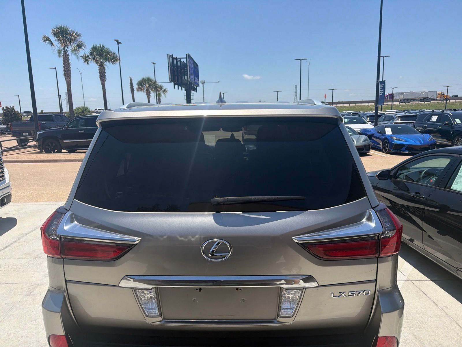 Used 2016 Atomic Silver Lexus 570 image 6