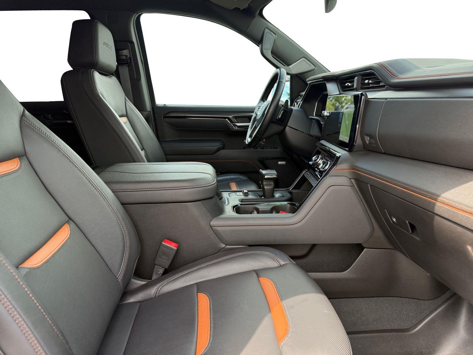 Used 2025 Summit White GMC AT4 image 16