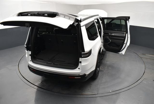 New 2026 White Jeep Limited Altitude image 26
