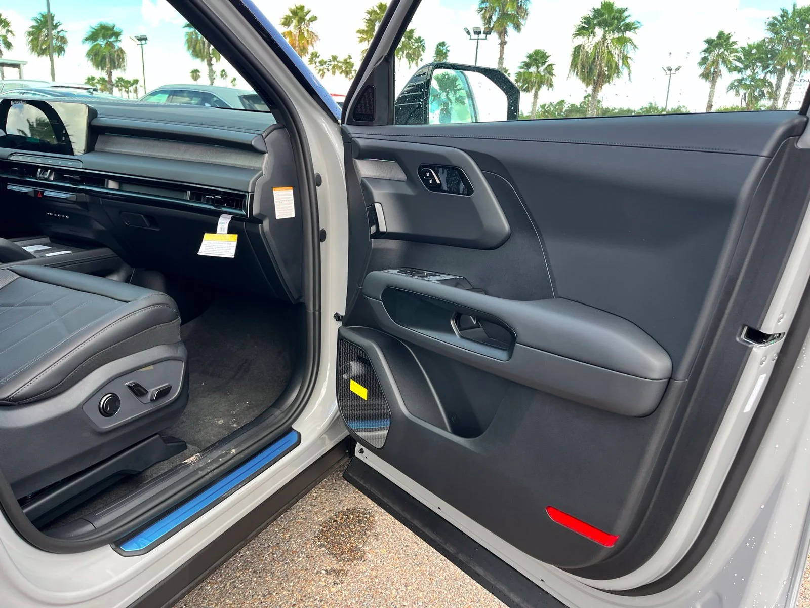 New 2027 Gray Kia X-Line SX image 21