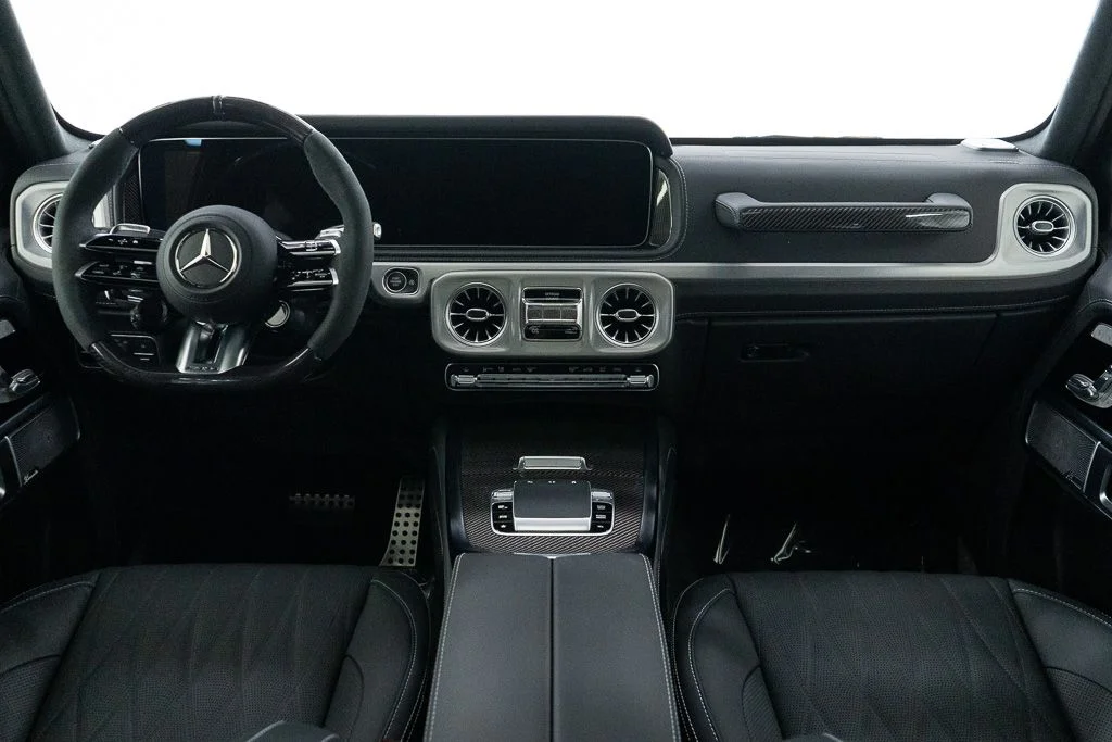 Used 2025 MANUFAKTUR Night Black Magno Mercedes-Benz G 63 AMG® 4MATIC® image 27