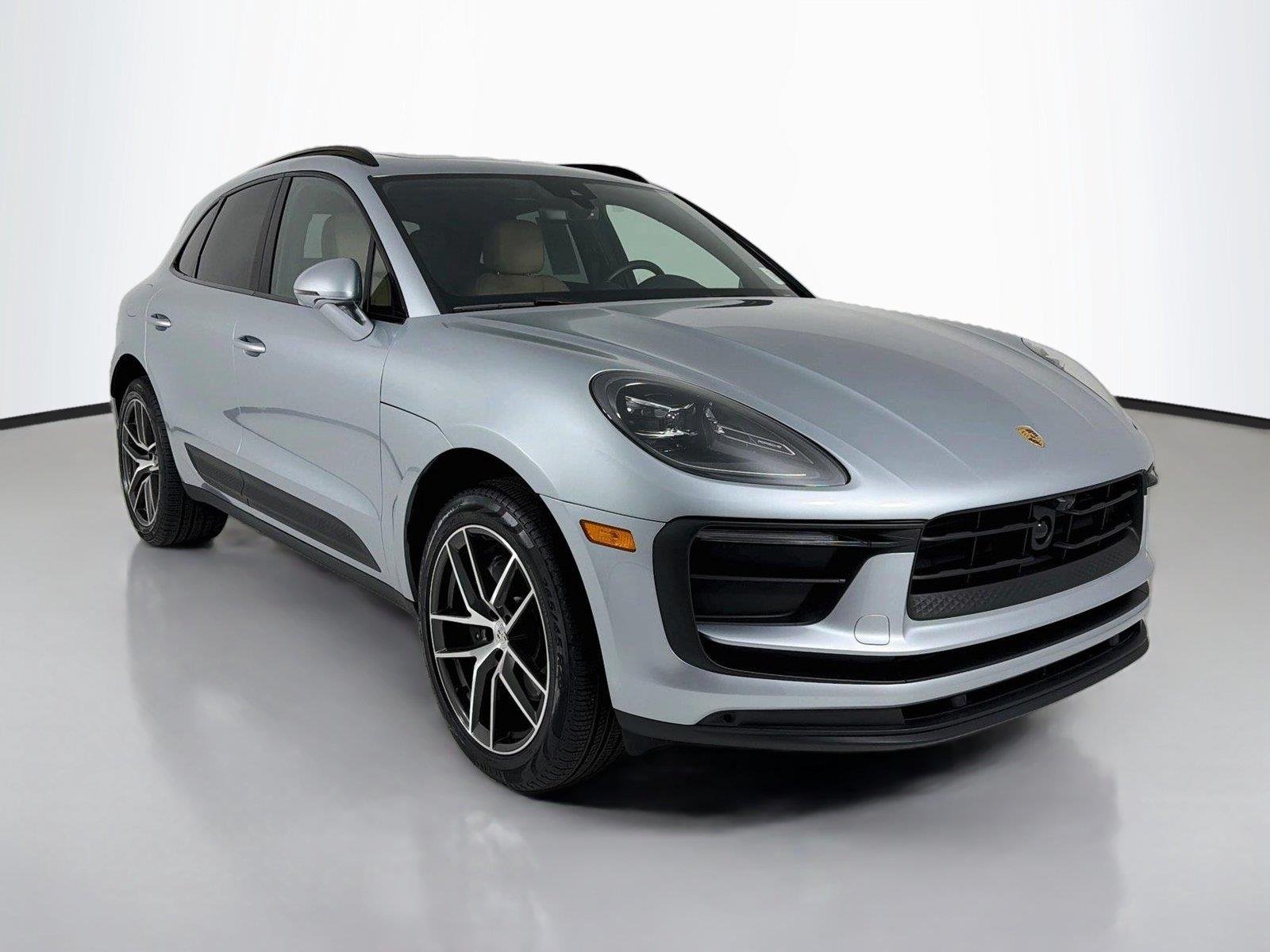 Used 2026 Dolomite Silver Metallic Porsche  image 33