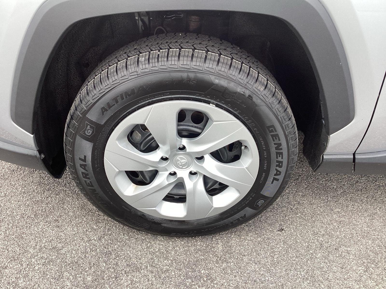 Used 2024 Silver Sky Metallic Toyota LE image 11
