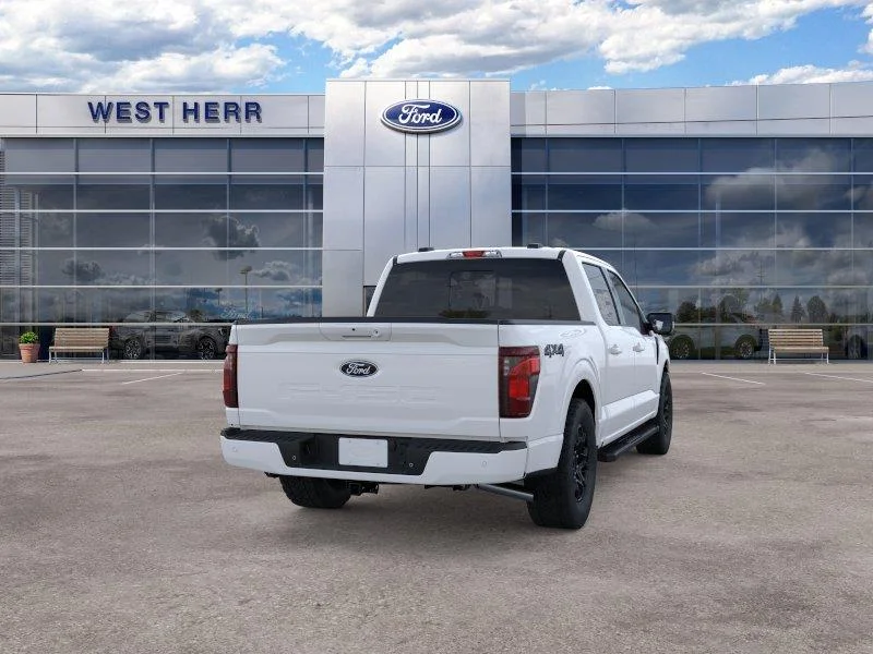 New 2026 Oxford White Ford XLT image 8