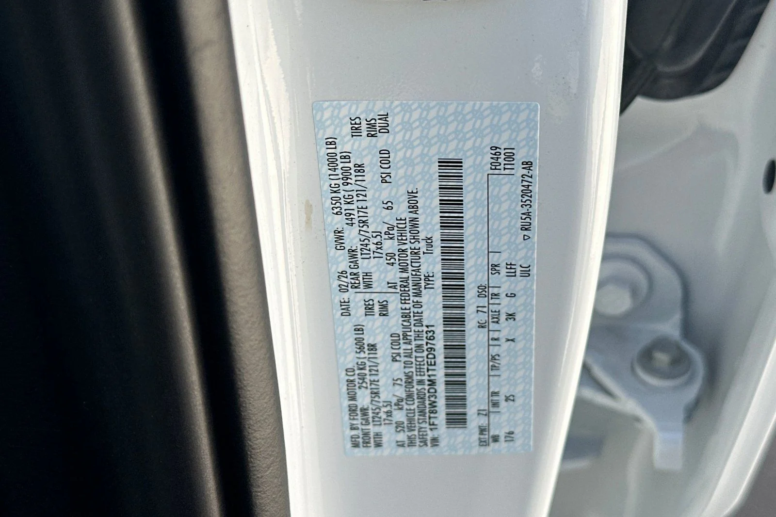 New 2026 Oxford White Ford F-350® XLT image 26