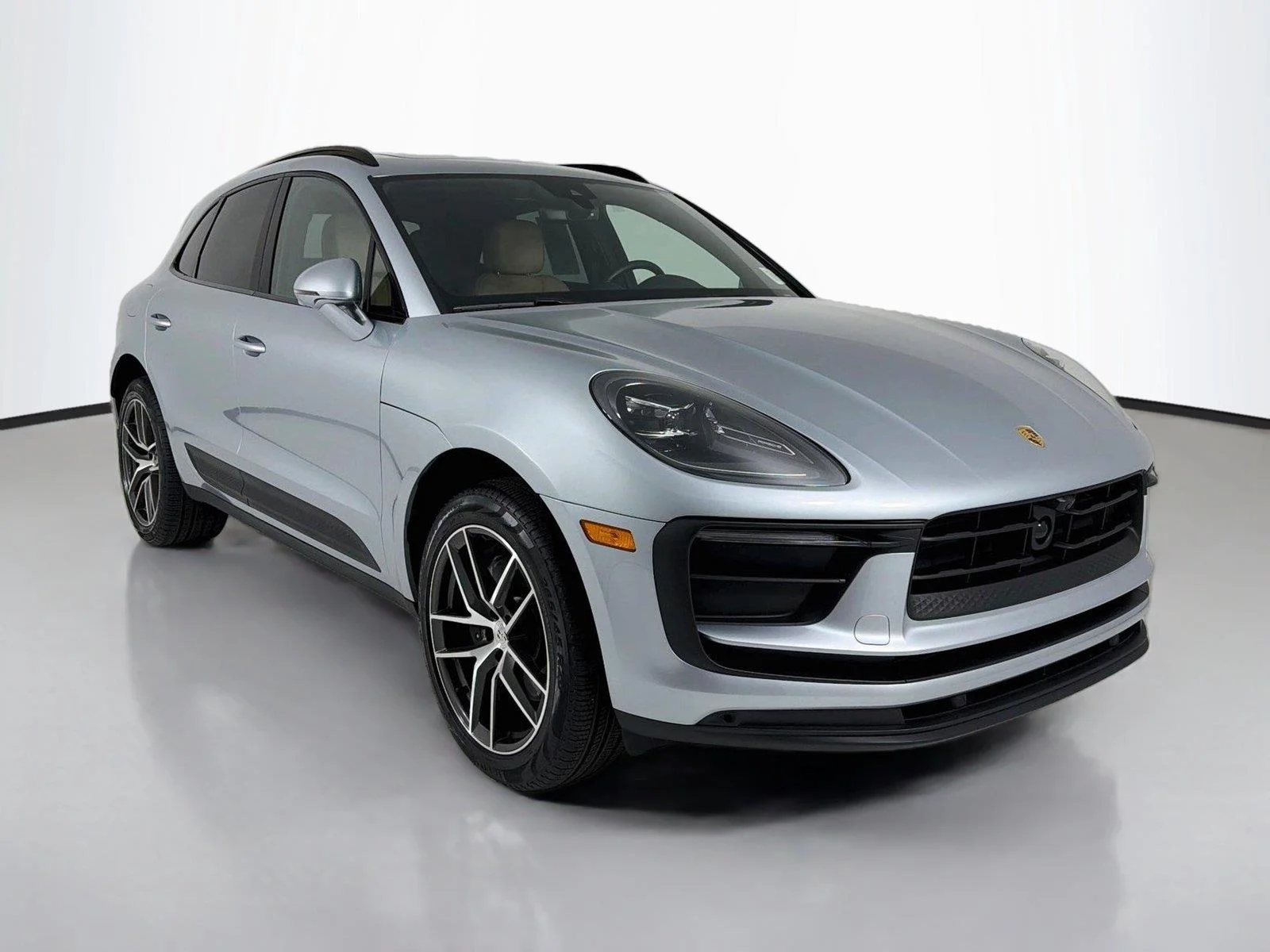 Used 2026 Dolomite Silver Metallic Porsche  image 33