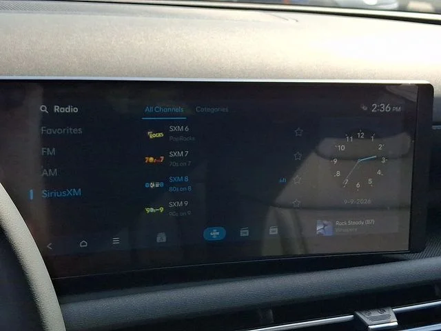 New 2026 Gray Hyundai SEL Convenience image 13