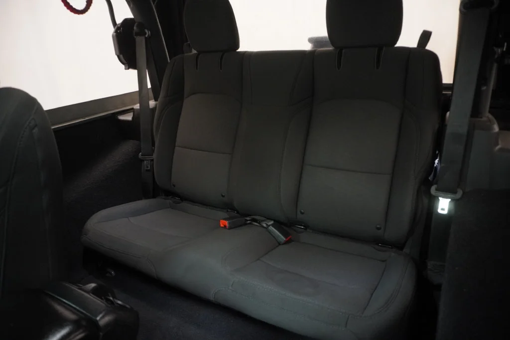 Used 2019 Gray Jeep Sport S image 14
