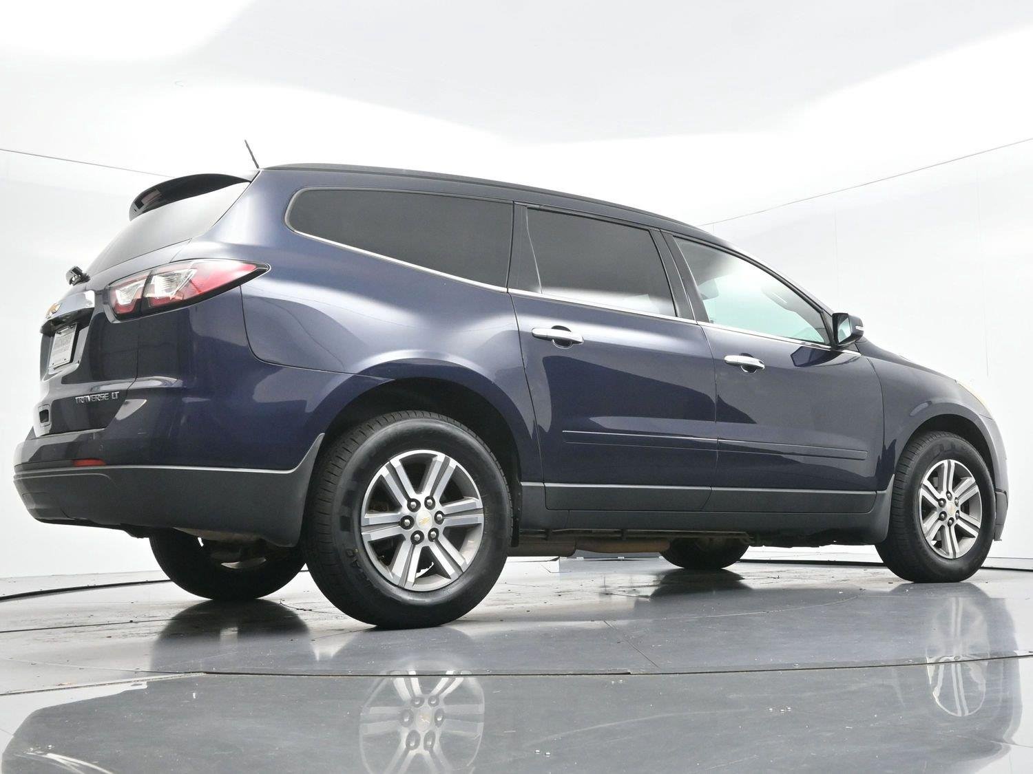 Used 2015 Blue Velvet Metallic Chevrolet LT image 53