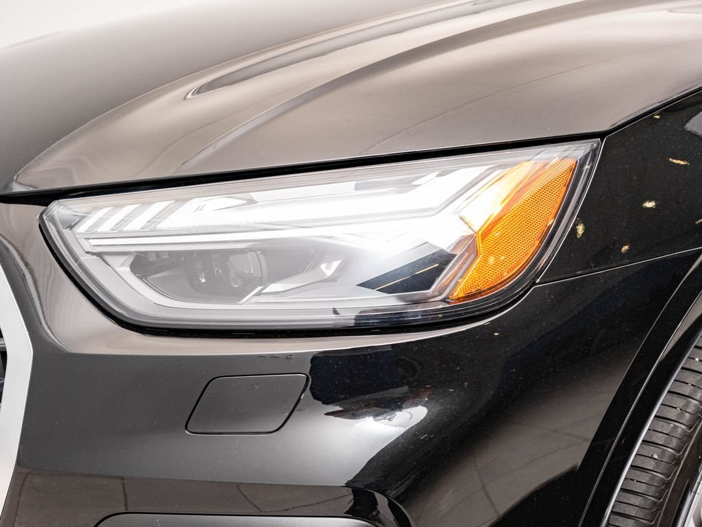 Used 2021 Mythos Black Metallic Audi 45 Prestige image 15