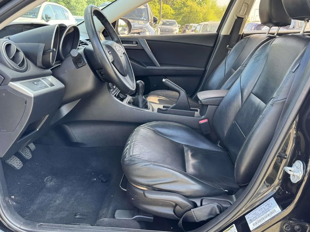2013 Mazda MAZDA3 i Touring - Photo 14