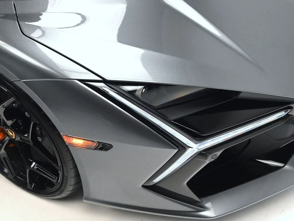 Certified Used 2026 Black Lamborghini  image 39
