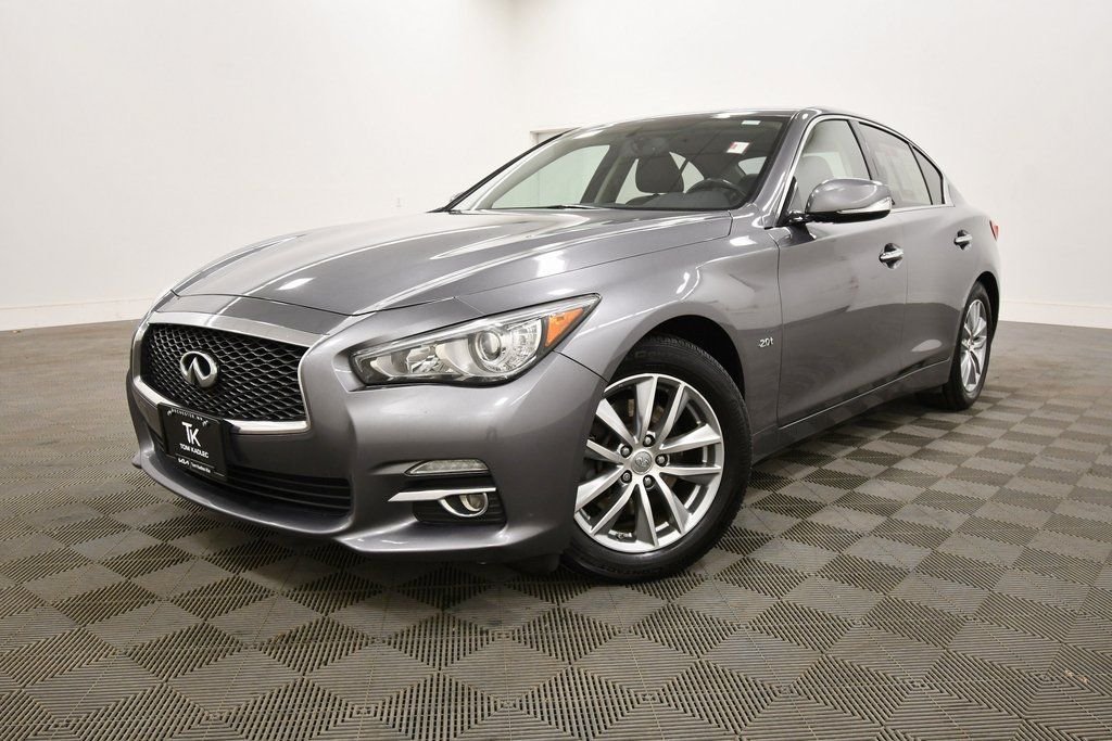 Used 2016 INFINITI Q50 Premium with VIN JN1CV7AR0GM251630 for sale in Rochester, Minnesota