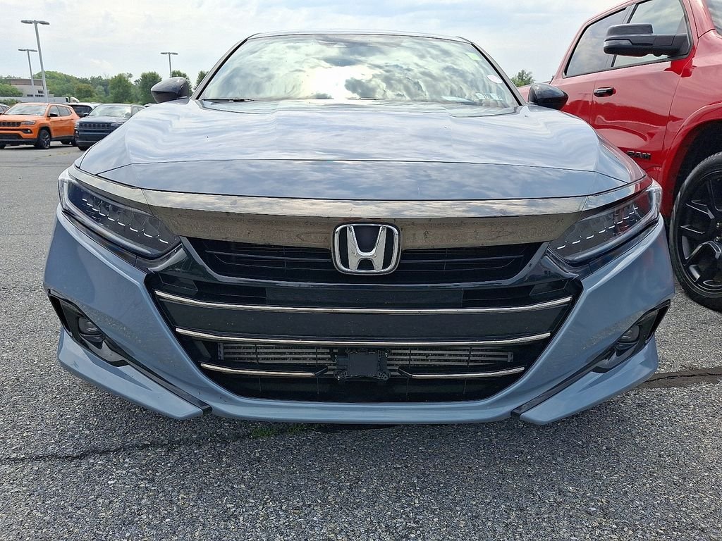 Used 2022 Gray Honda Sport image 2