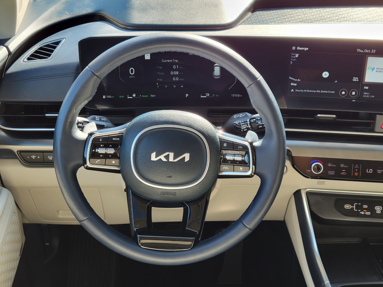 Certified Used 2025 White Kia SX Prestige image 30