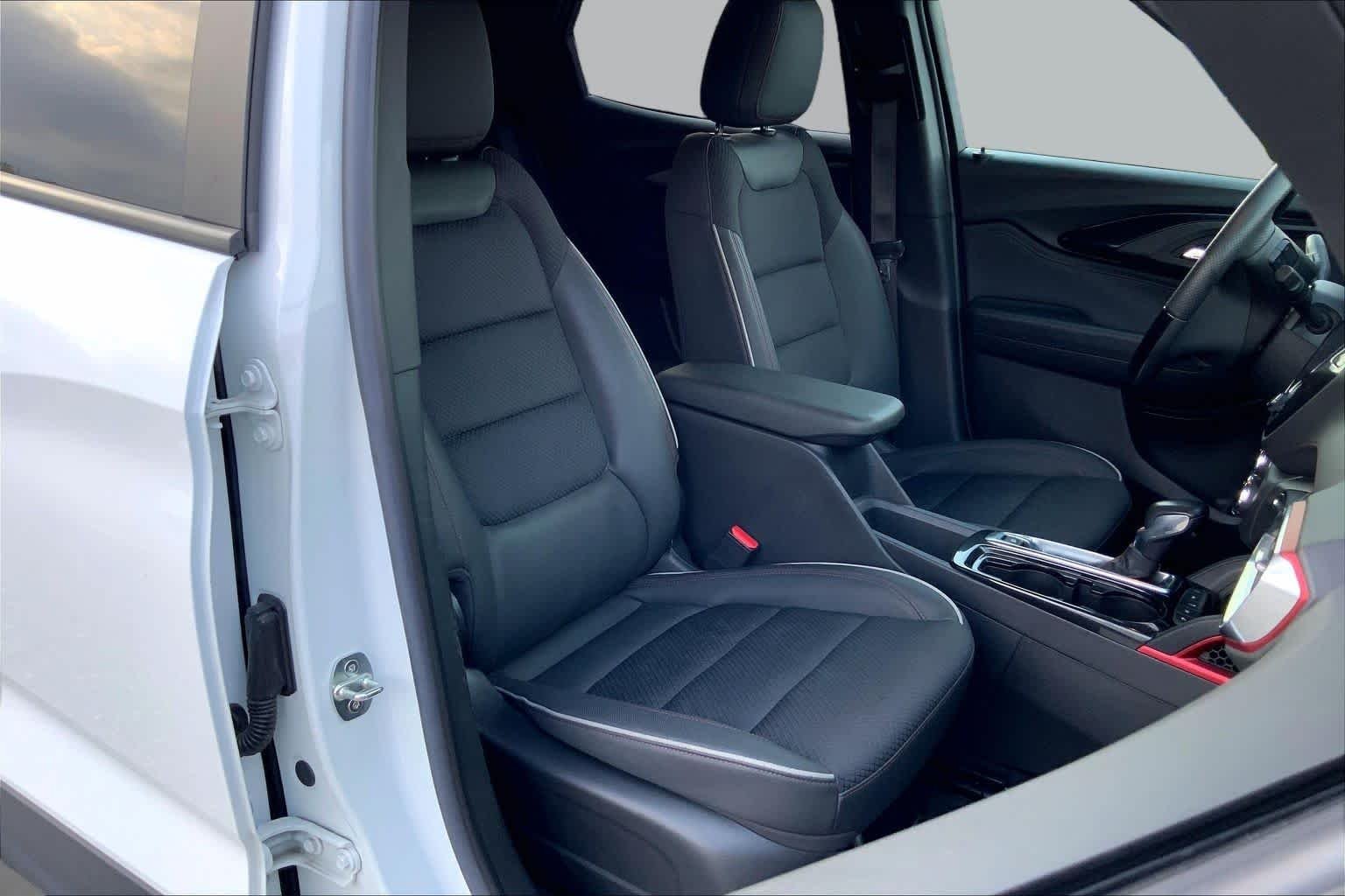 Used 2023 Summit White Chevrolet RS image 8