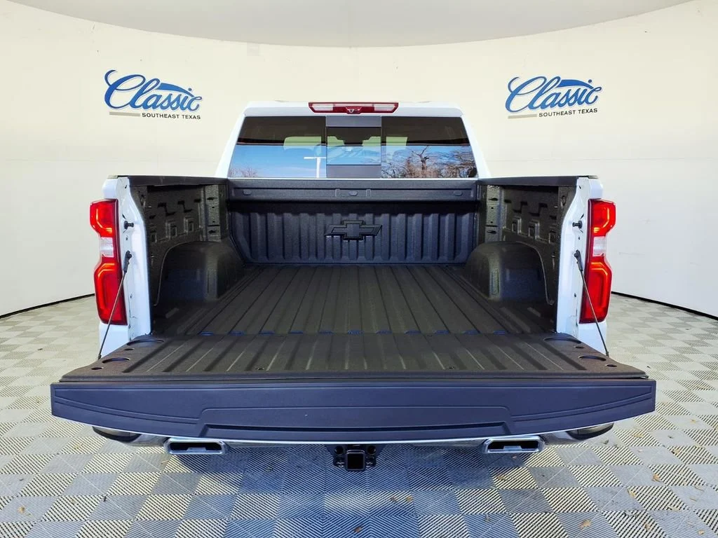 New 2026 Polar White Tricoat Chevrolet LTZ image 11