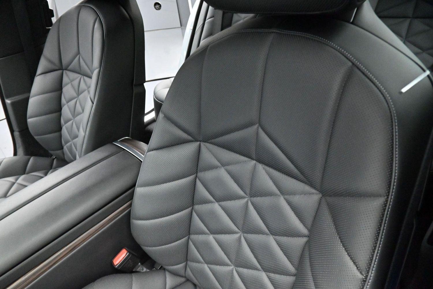 Used 2024 Brooklyn Grey Metallic BMW 740i xDrive image 15