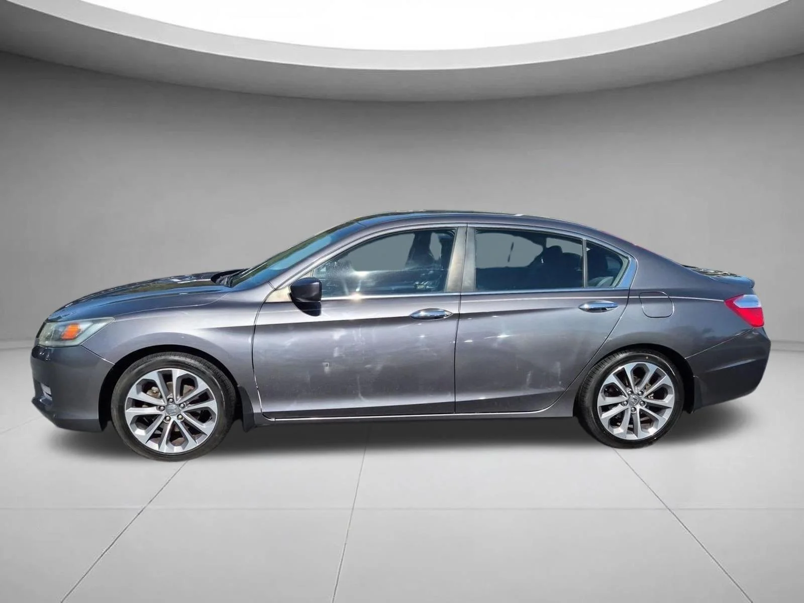 Used 2013 Modern Steel Metallic Honda Sport image 2