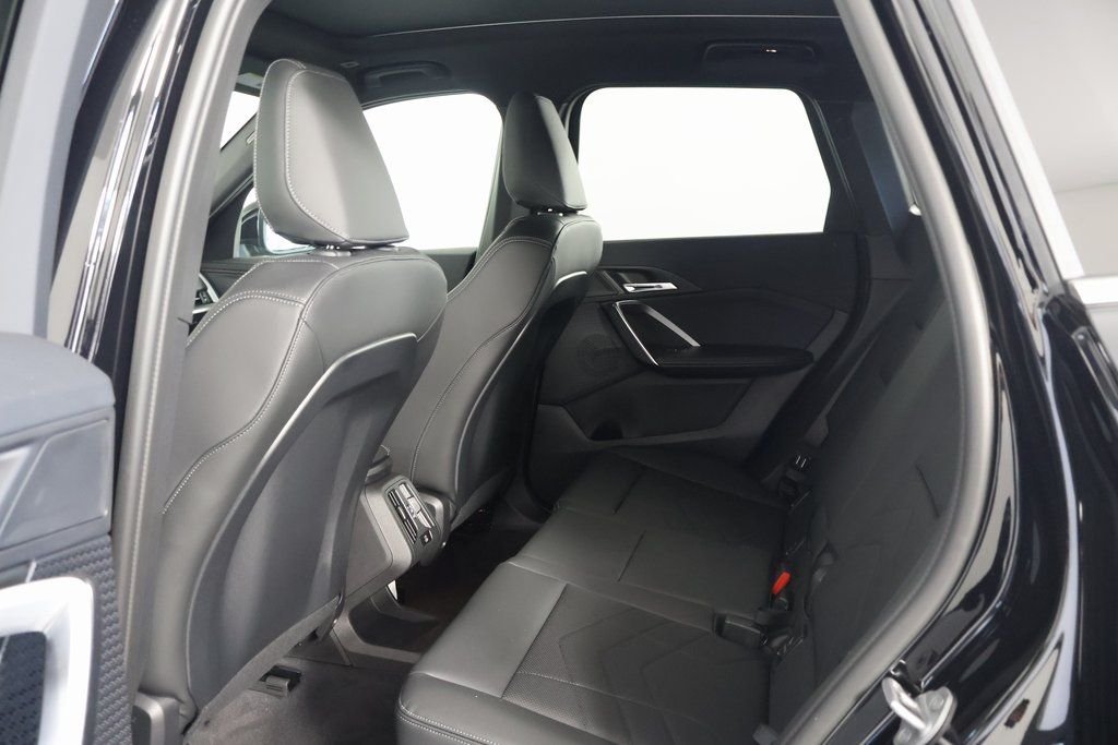New 2027 Jet Black BMW xDrive28i image 6