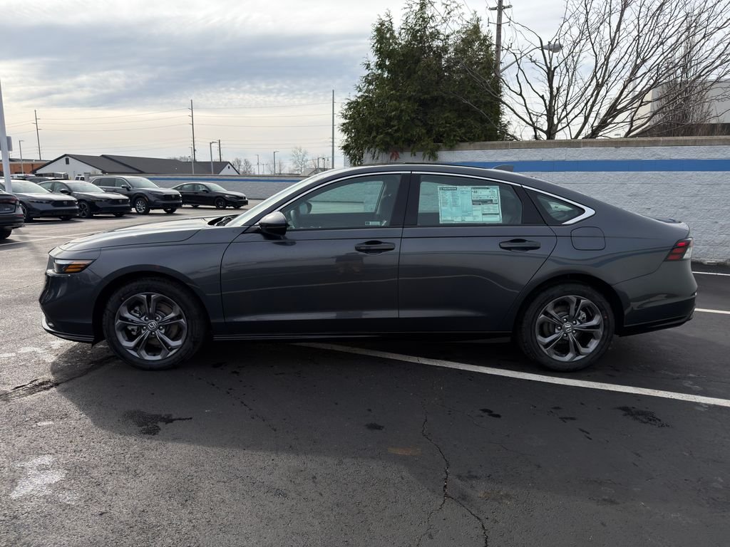 New 2026 Meteorite Gray Metallic Honda EX-L image 2