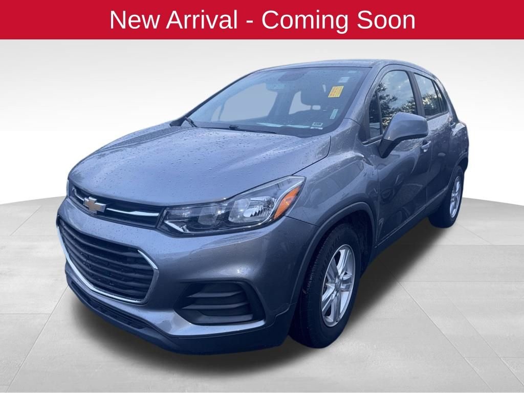 2020 Chevrolet Trax LS's photo