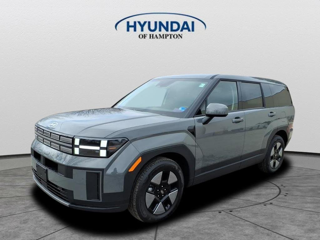 New 2026 Hampton Gray Hyundai SE image 1