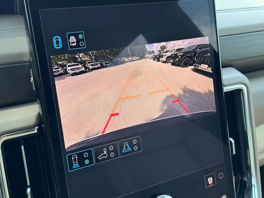 2026 GMC Yukon XL Denali - Photo 25