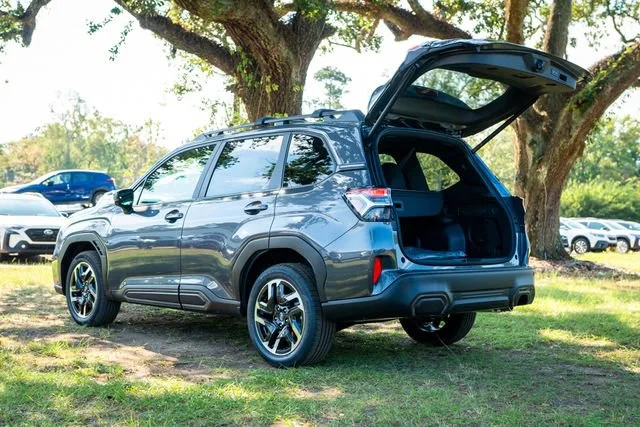New 2026 Magnetite Gray Metallic Subaru Limited image 5