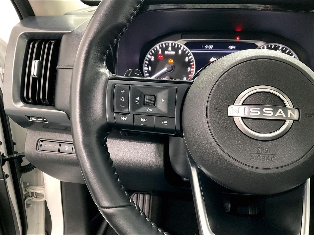 Used 2024 Pearl White Nissan SL image 23