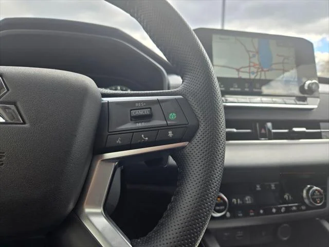2025 Mitsubishi Outlander Plug-in Hybrid SEL - Photo 32