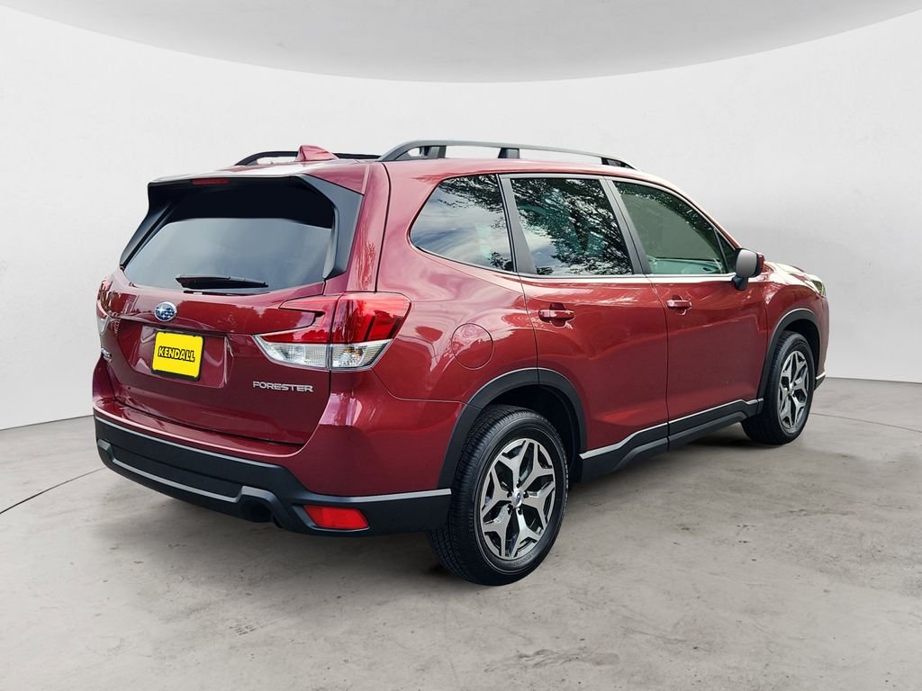 Used 2023 Red Subaru Premium image 5