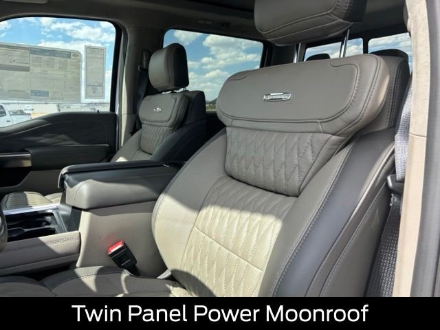 2026 Ford F-250 Super Duty Platinum - Photo 13
