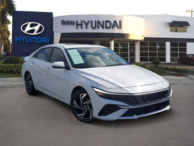 2025 Hyundai Elantra 2.0 SEL Convenience IVT's photo