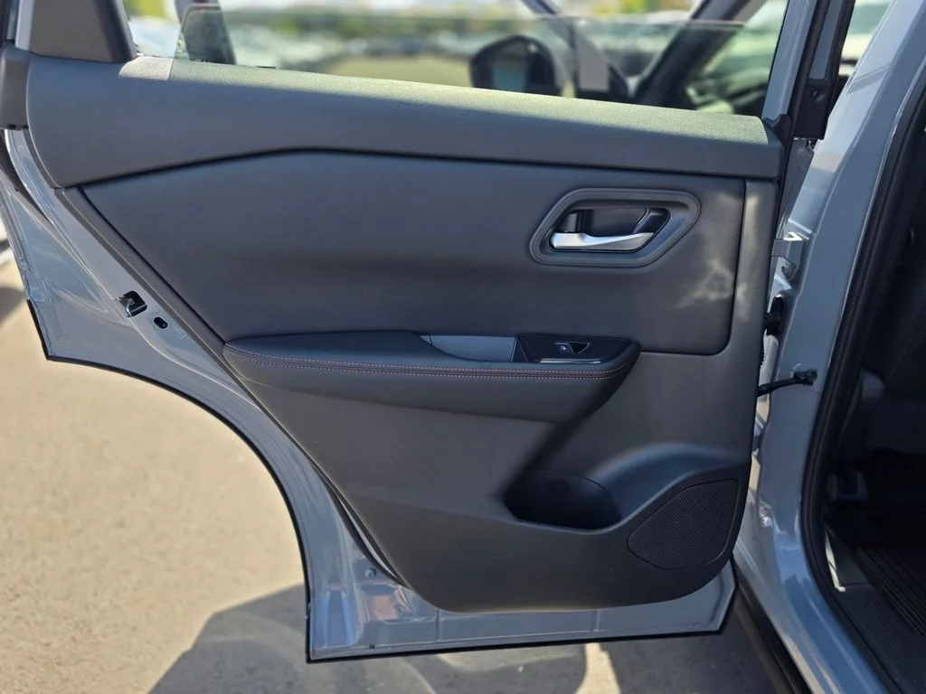 Used 2025 Gray Nissan Rock Creek image 20