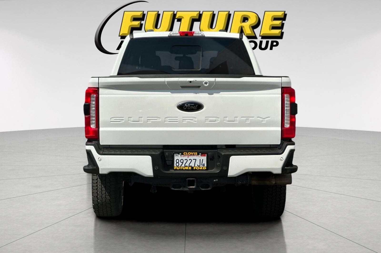 Used 2025 White Ford Lariat image 4