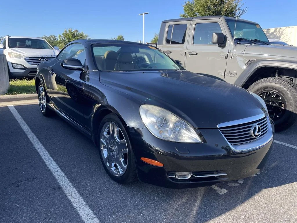 Used 2007 Obsidian Lexus Base image 1