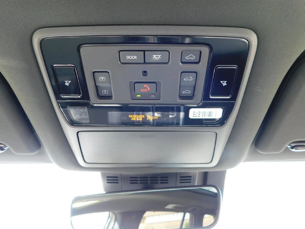 Used 2025 Beige Lexus 350 Premium image 27