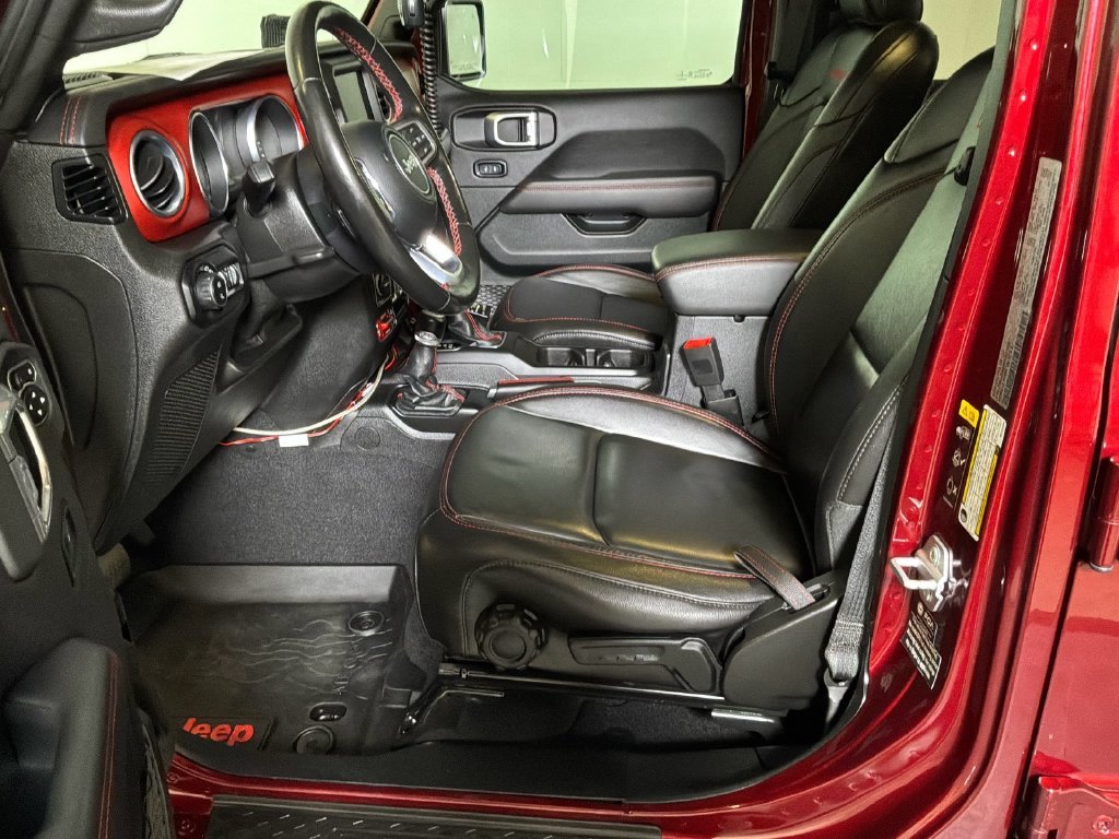 Certified Used 2021 Red Jeep Rubicon image 15