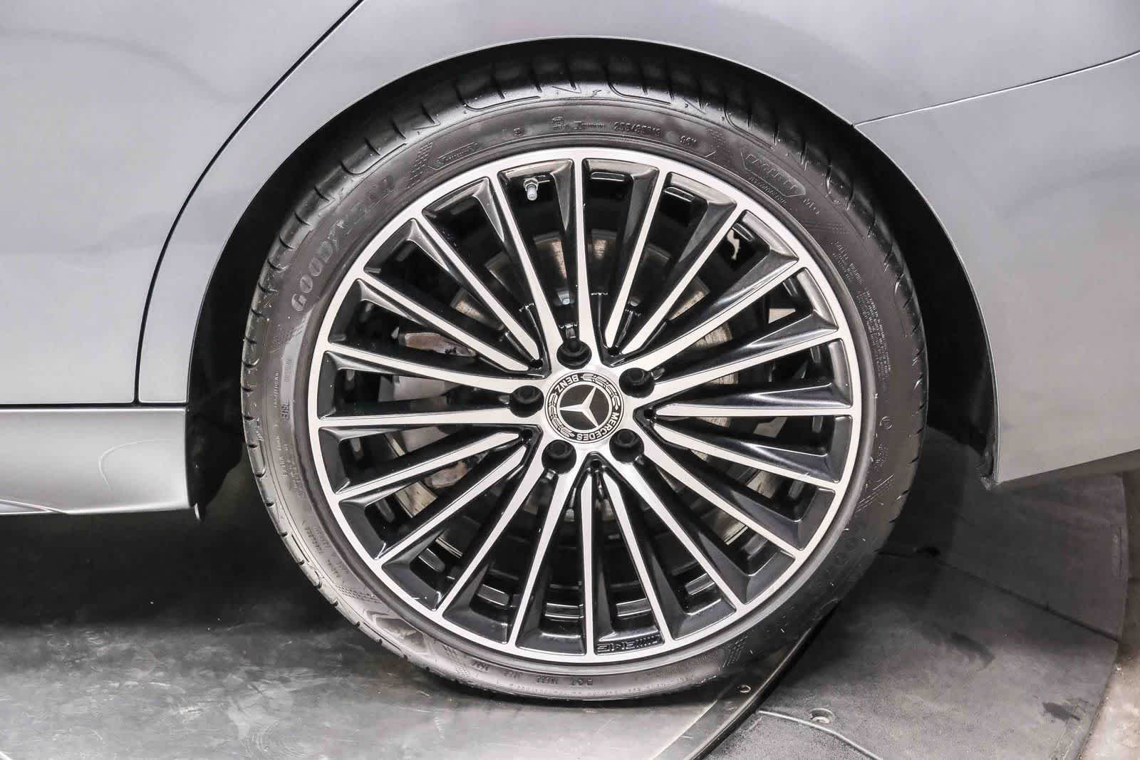 Certified Used 2025 Selenite Grey Metallic Mercedes-Benz C 300 image 9