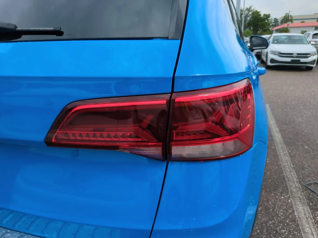 Certified Used 2022 Blue Volkswagen 1.5T SE image 9