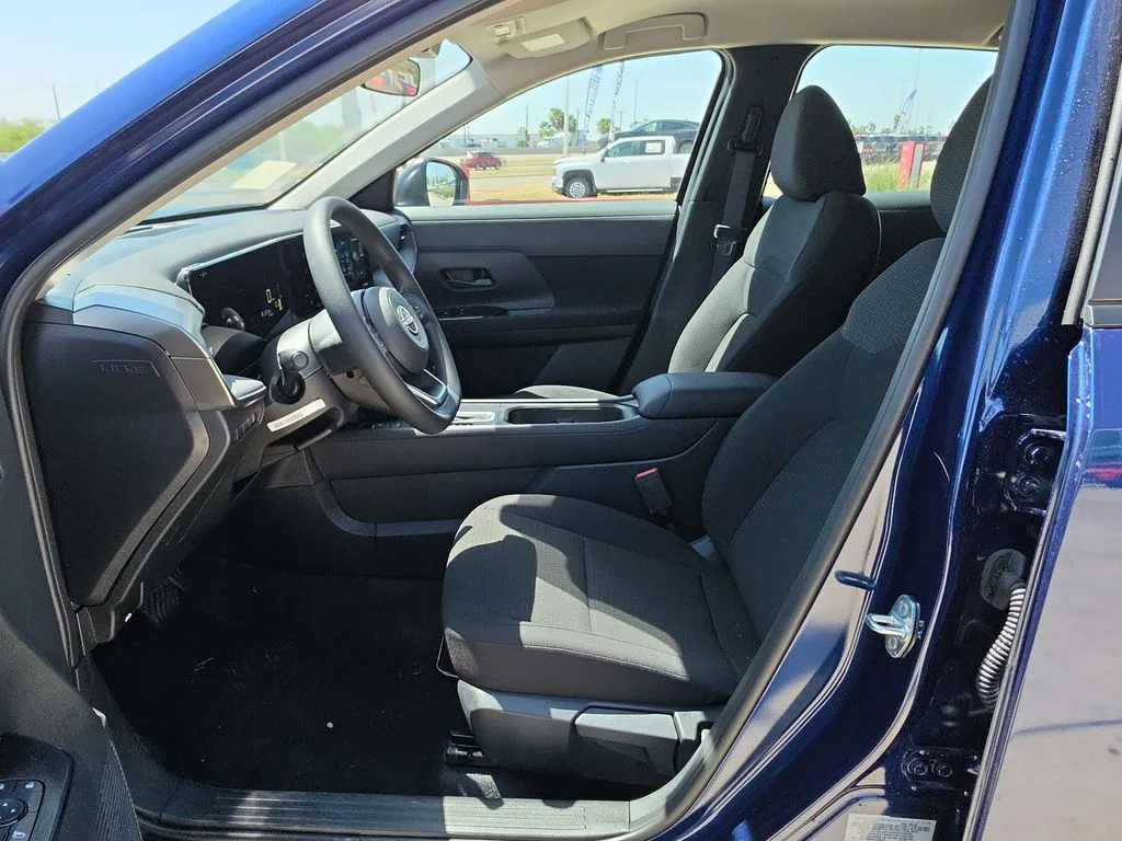New 2026 Deep Blue Pearl Nissan S image 23