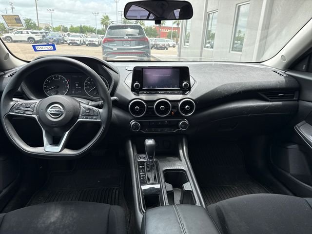 Used 2022 Gray Nissan S image 13