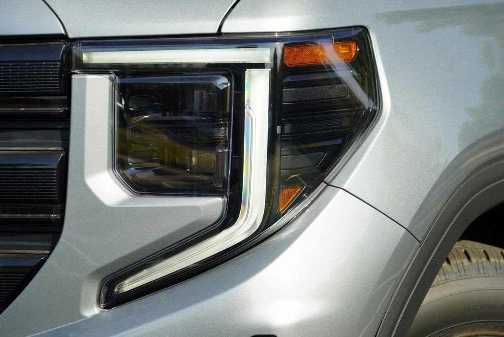 New 2026 Sterling Metallic GMC Elevation image 2