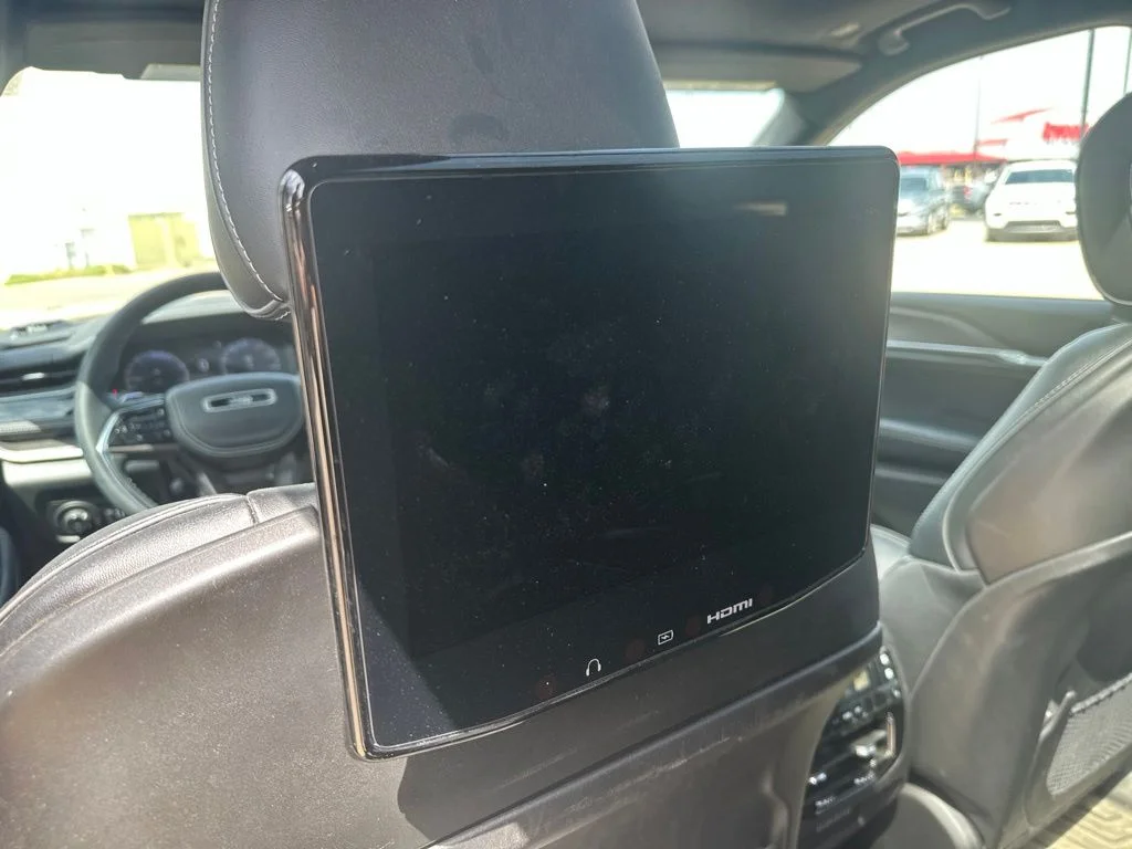Used 2023 Black Jeep Overland image 26