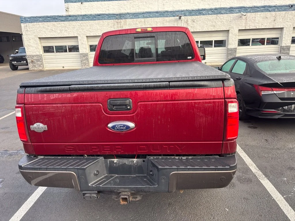 Used 2016 Red Ford King Ranch image 5